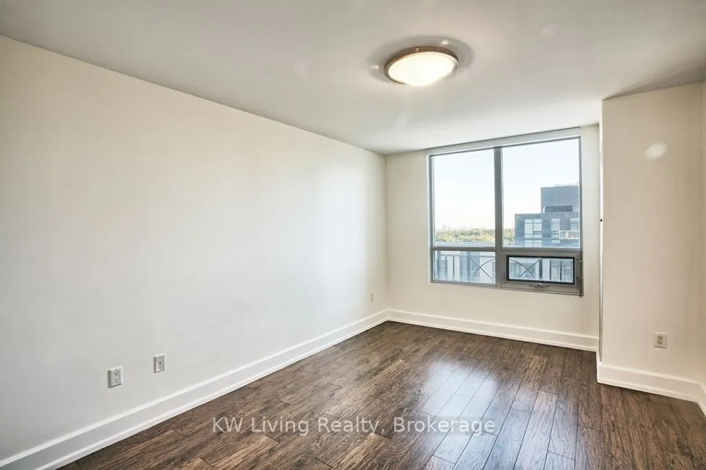650 Sheppard Avenue E #PH13