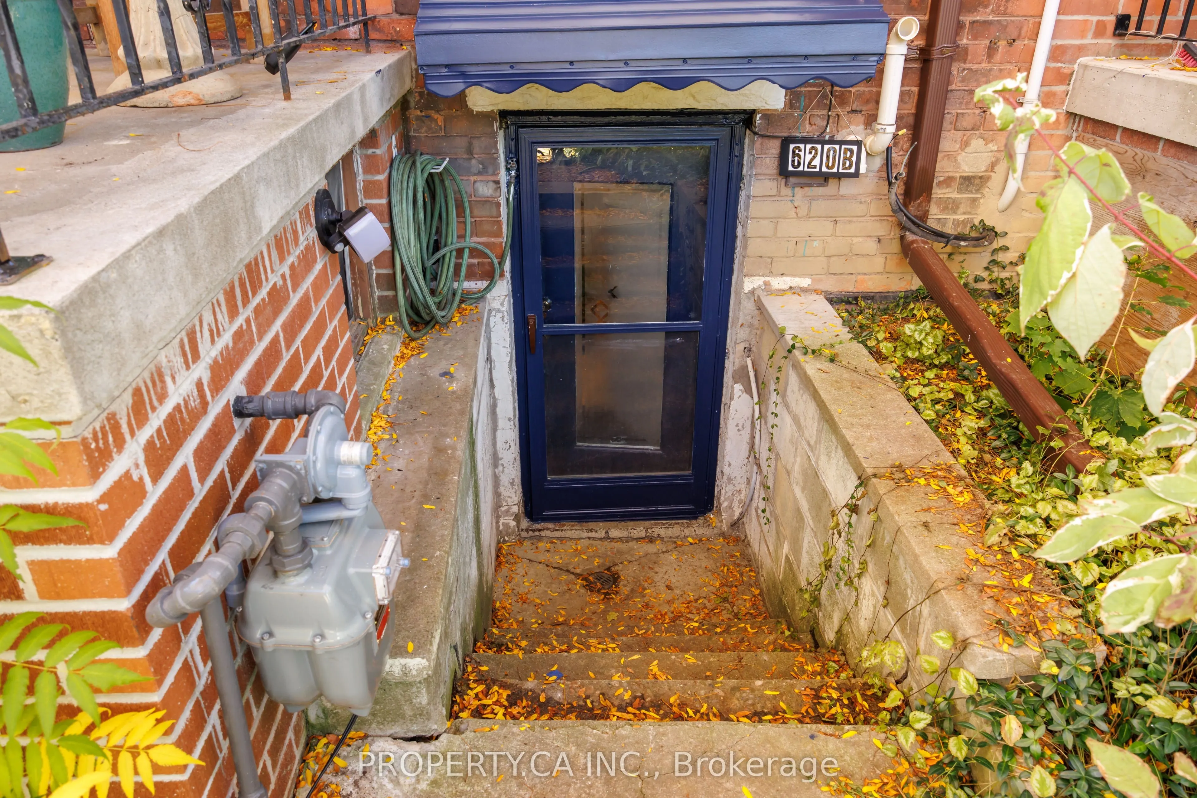620 Crawford Street