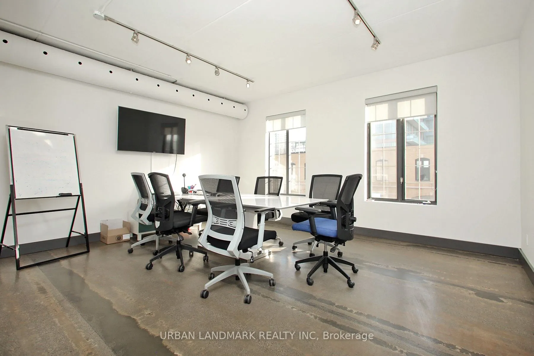 21 Atlantic Avenue #C
