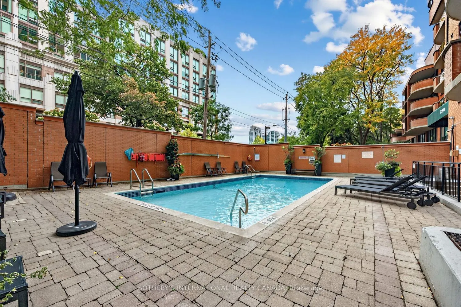 260 Heath Street W #307