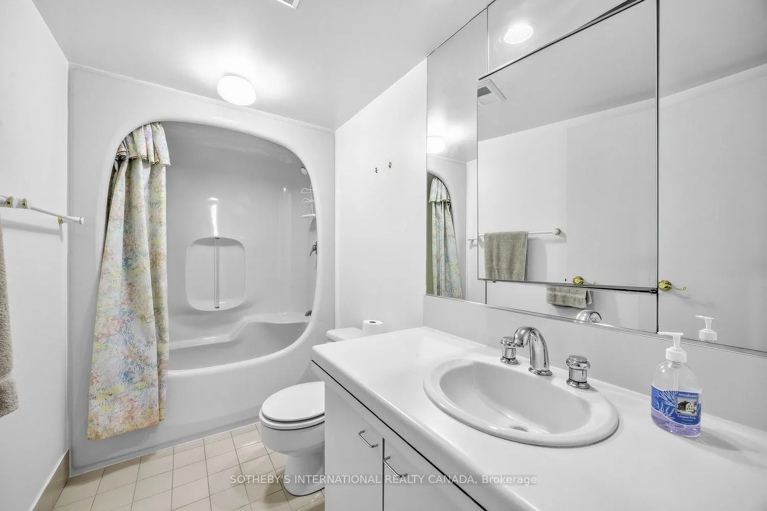 260 Heath Street W #307