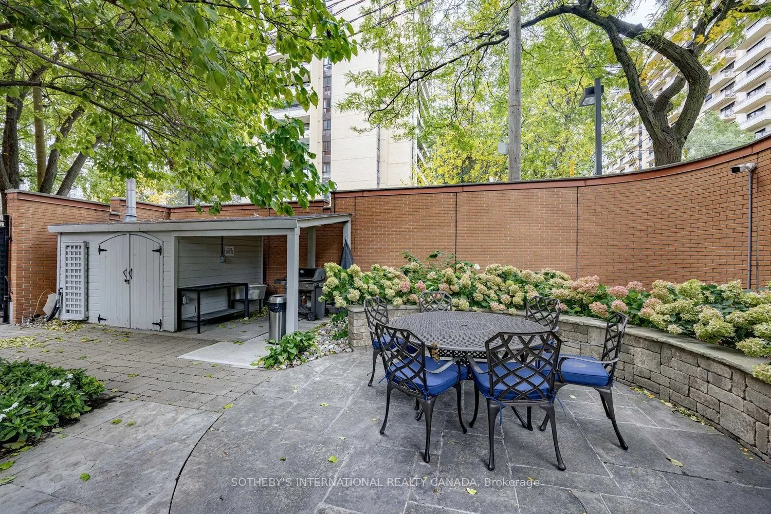 260 Heath Street W #307