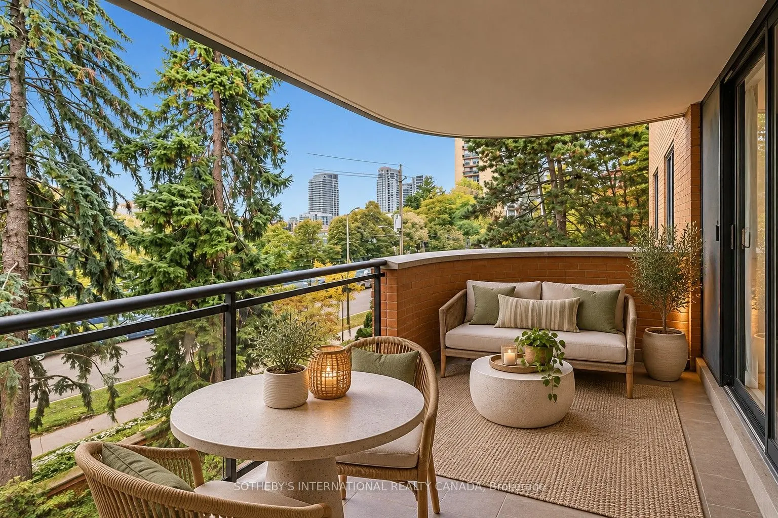 260 Heath Street W #307
