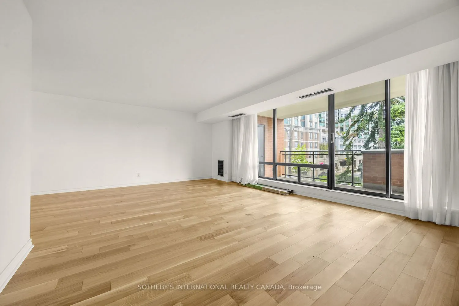 260 Heath Street W #307