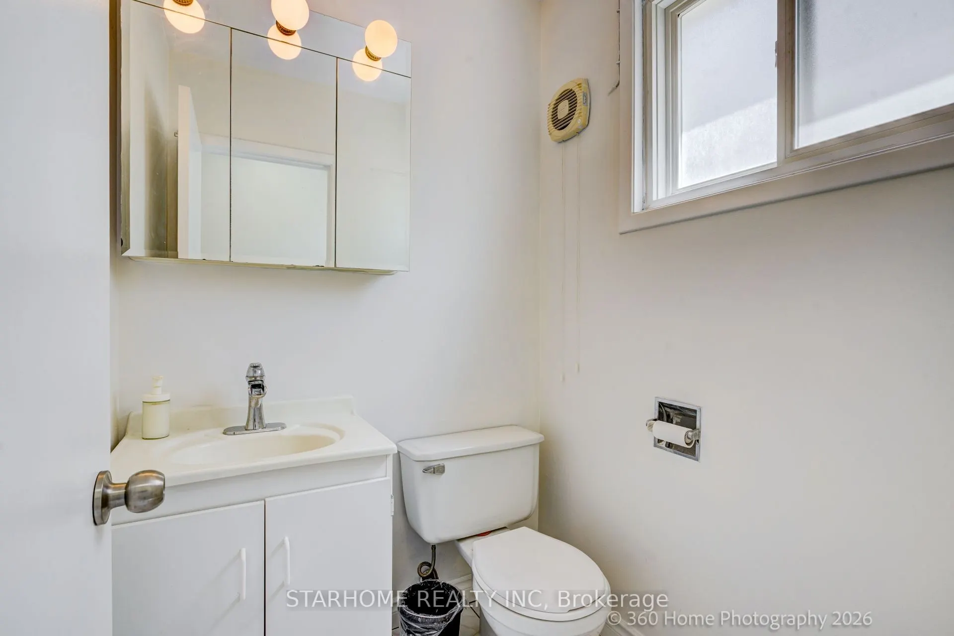 8 Shaughnessy Boulevard