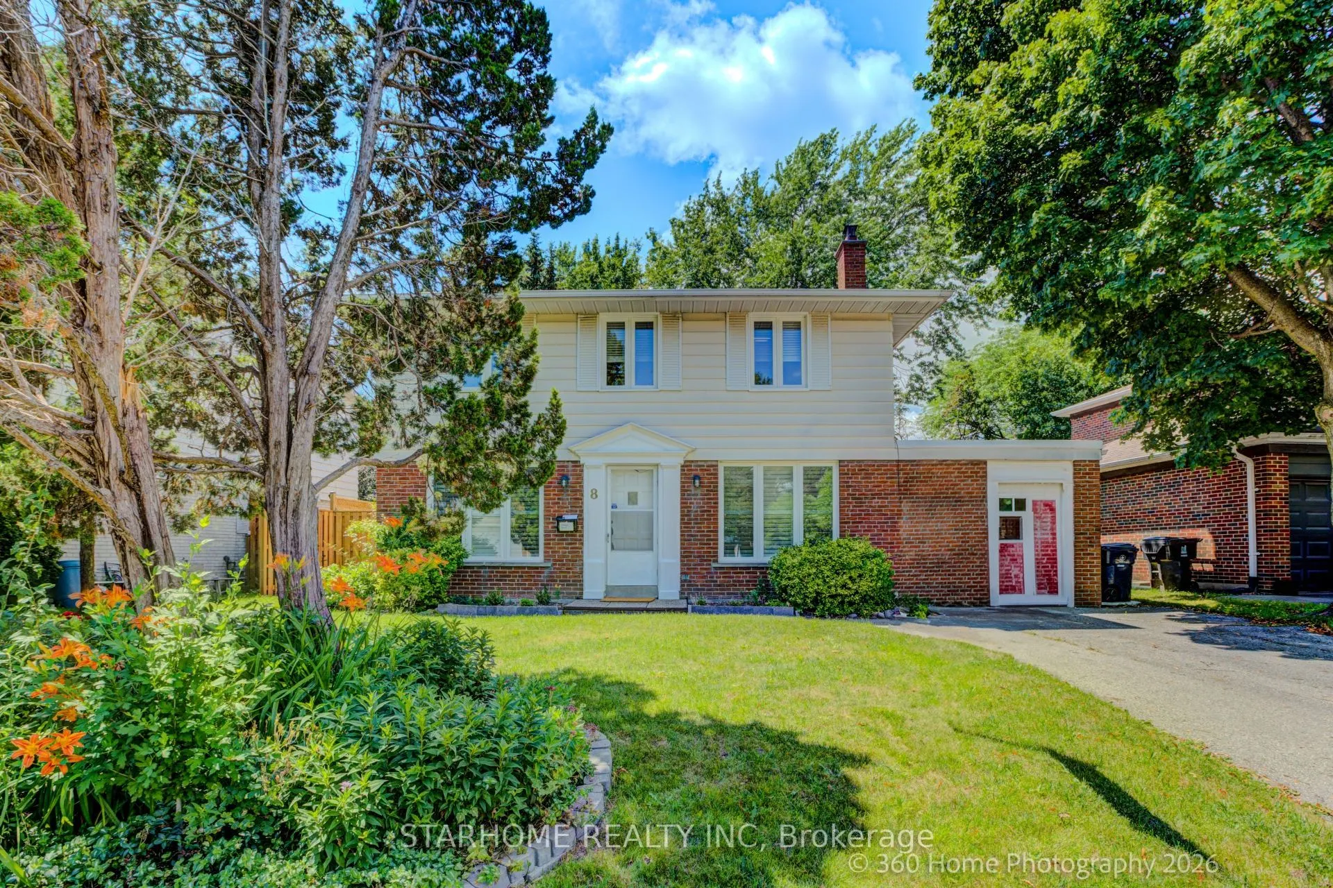 8 Shaughnessy Boulevard