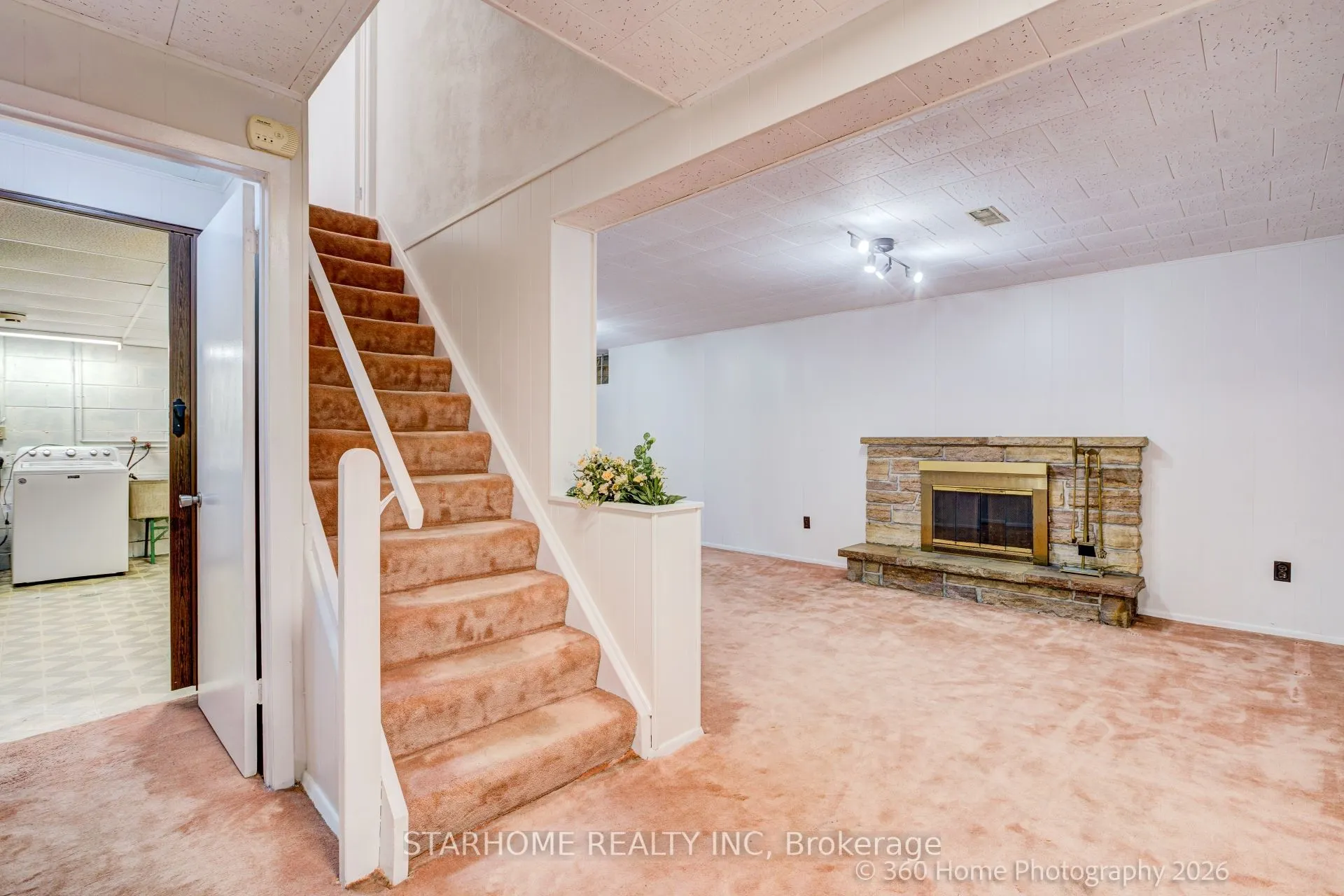 8 Shaughnessy Boulevard