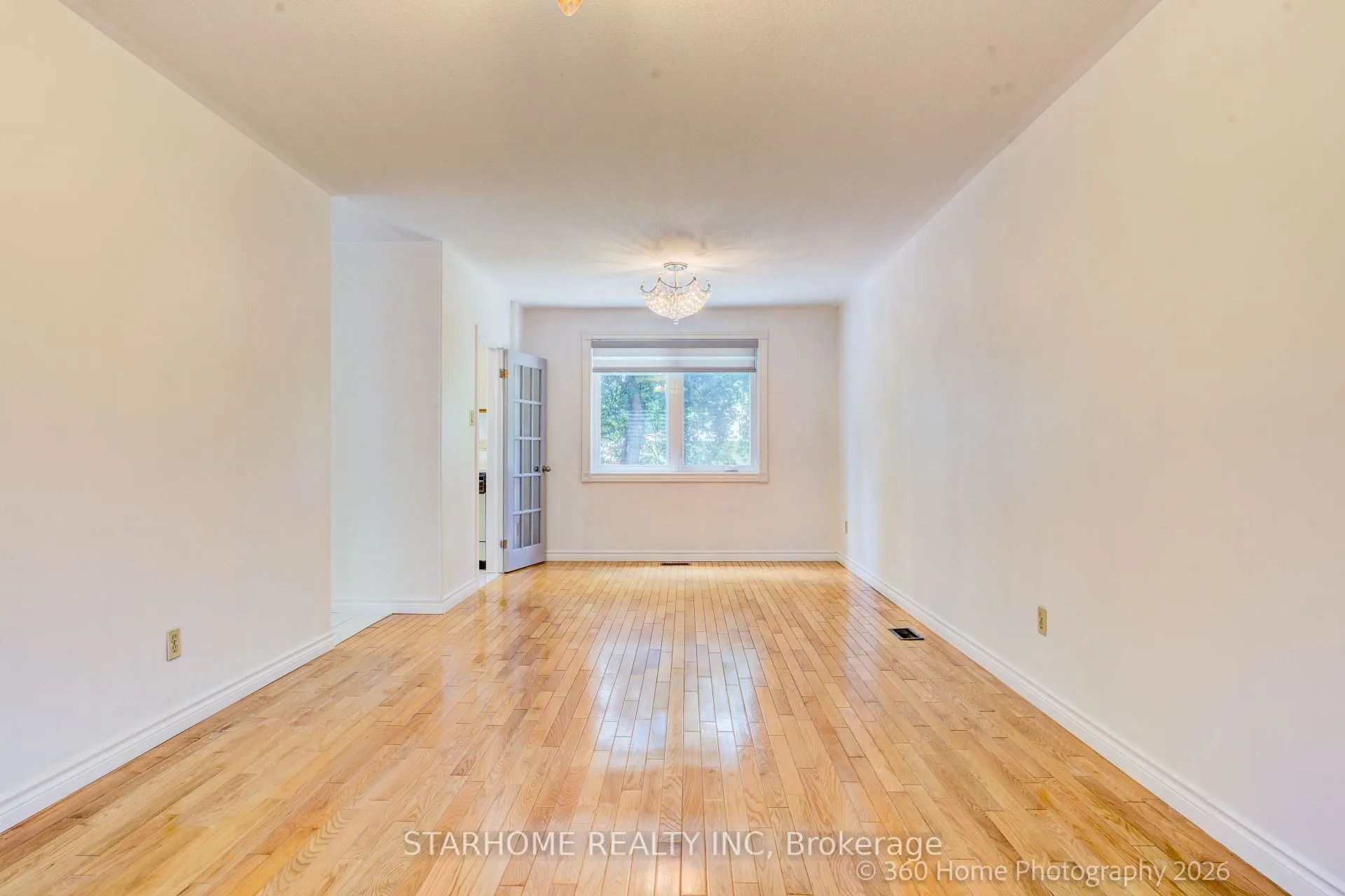 8 Shaughnessy Boulevard