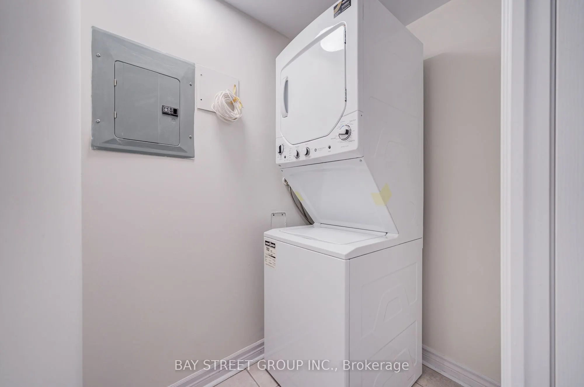 8 Rean Drive #1505