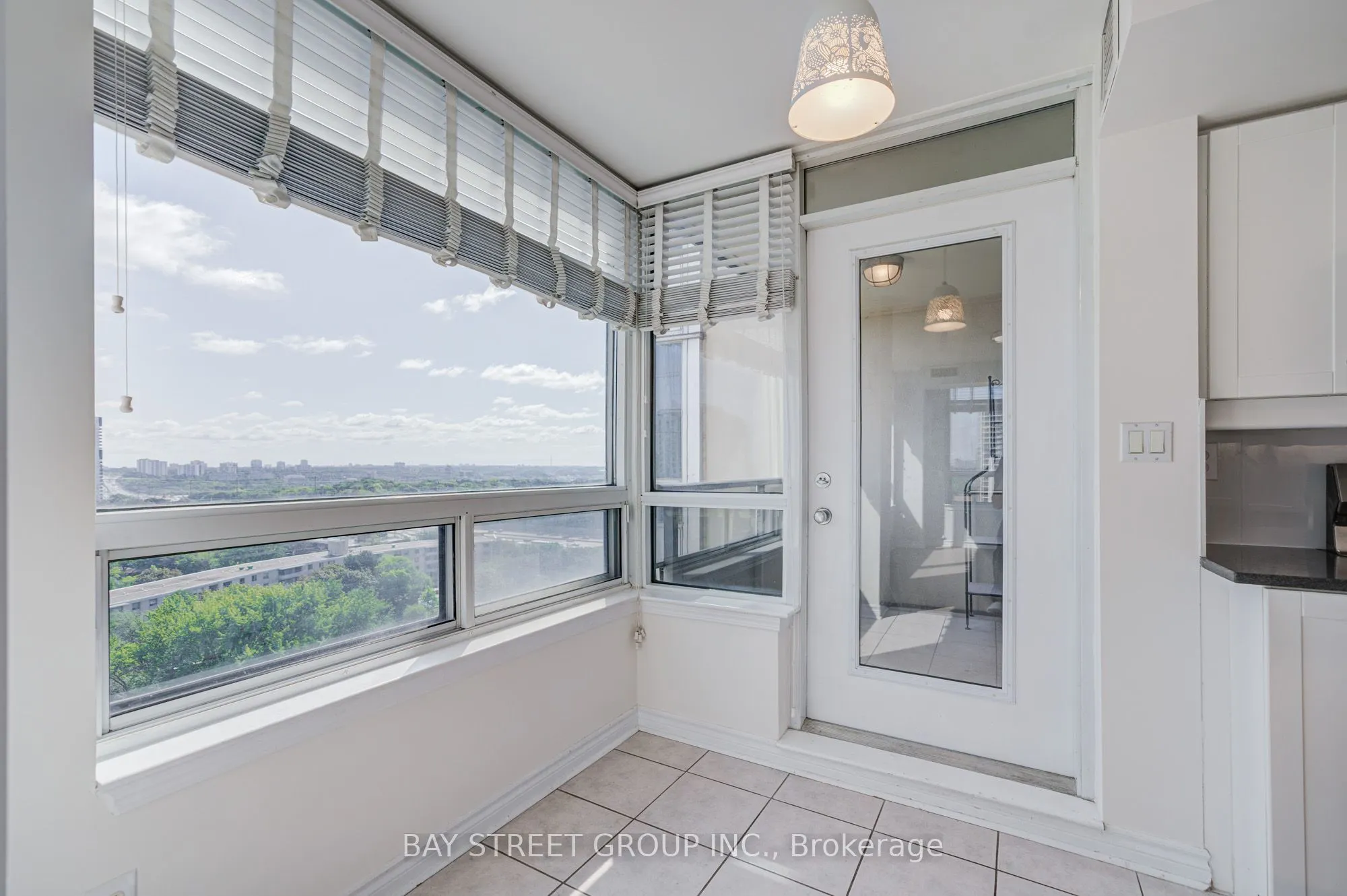 8 Rean Drive #1505