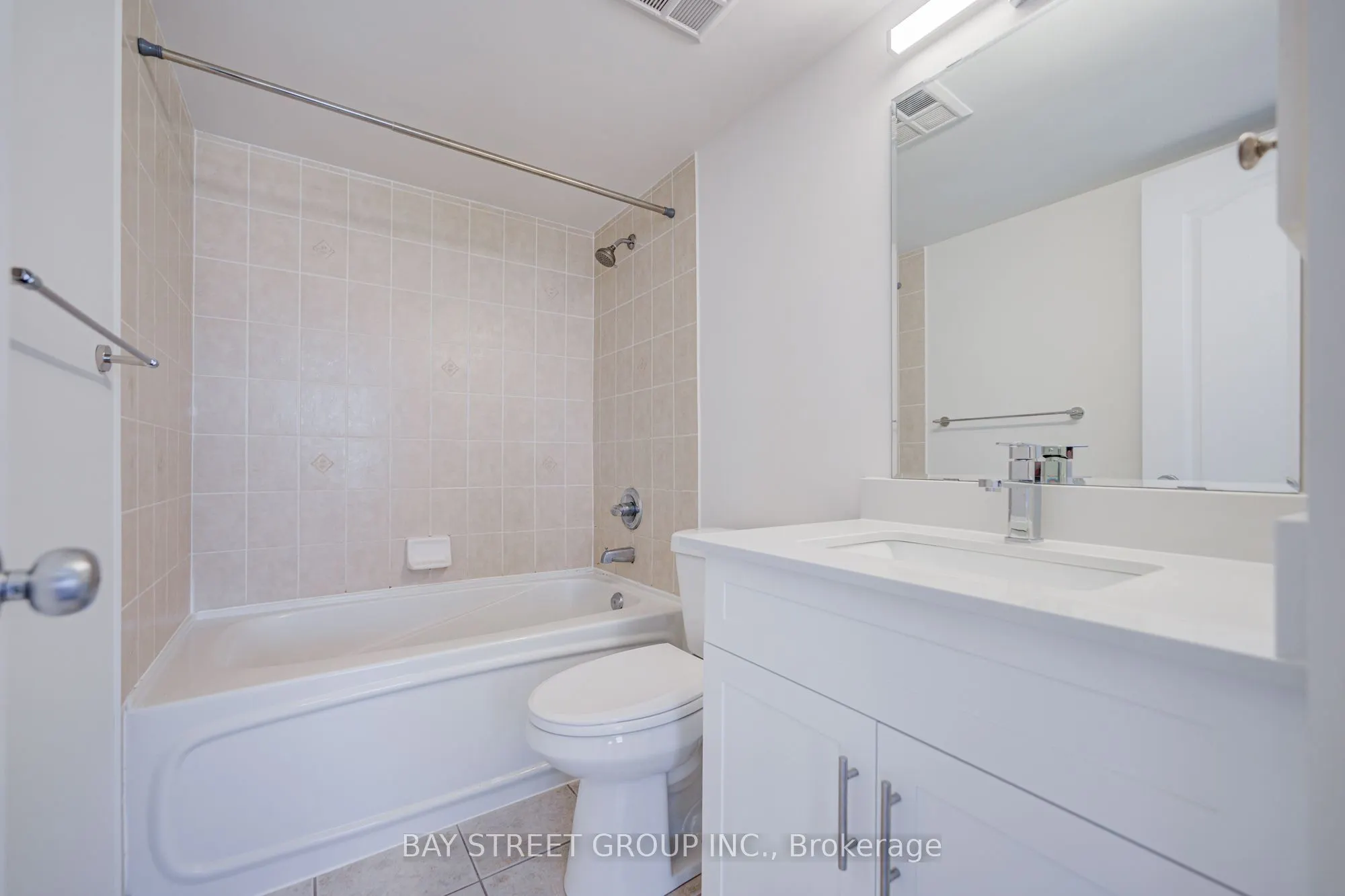 8 Rean Drive #1505