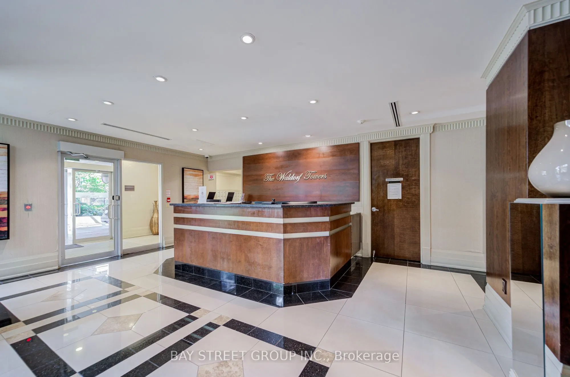 8 Rean Drive #1505