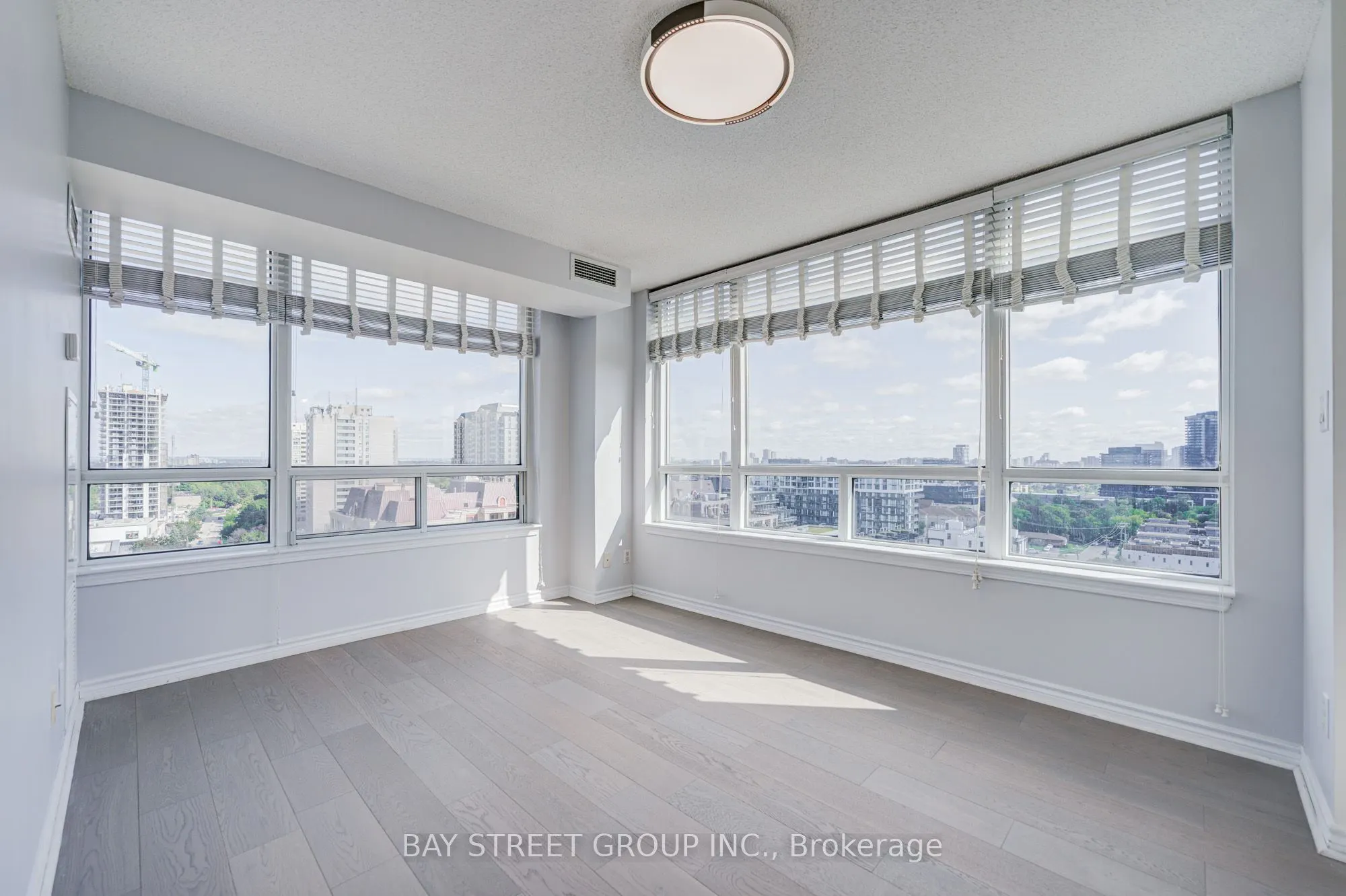 8 Rean Drive #1505