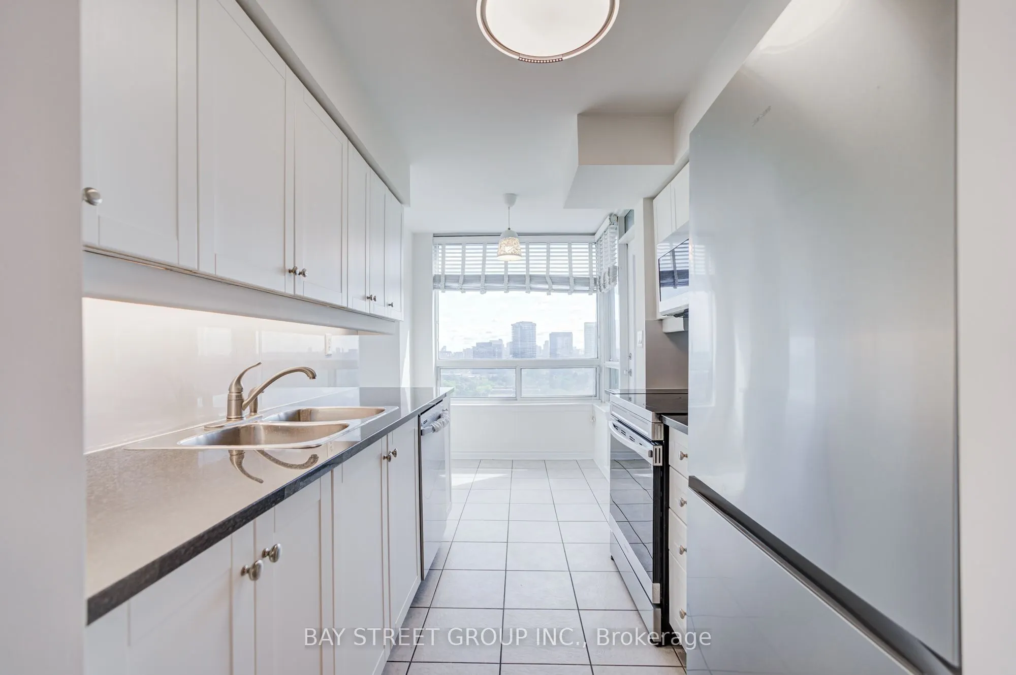 8 Rean Drive #1505
