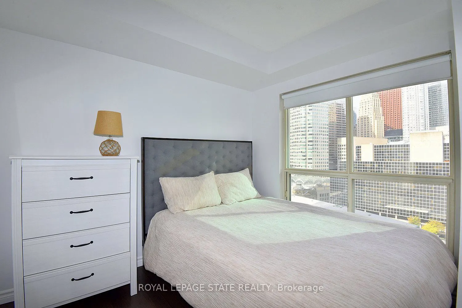 25 The Esplanade #1611