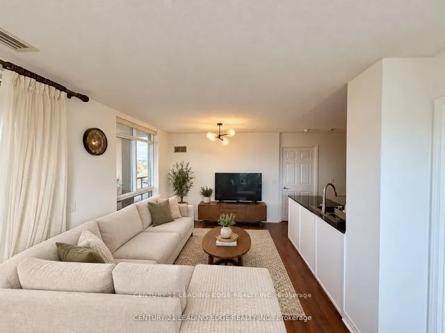 18 Kenaston Gardens #712