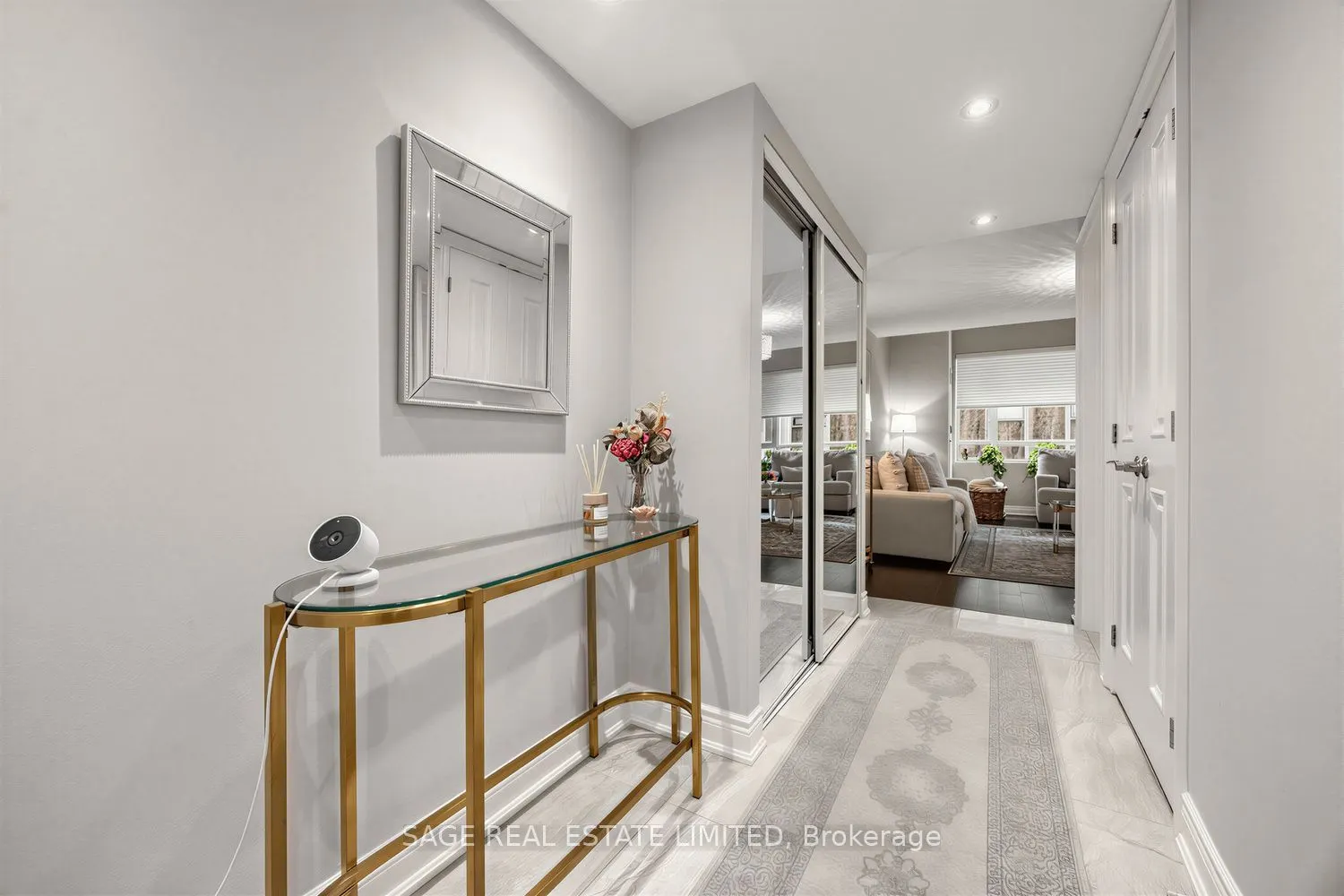 80 Cumberland Street #303