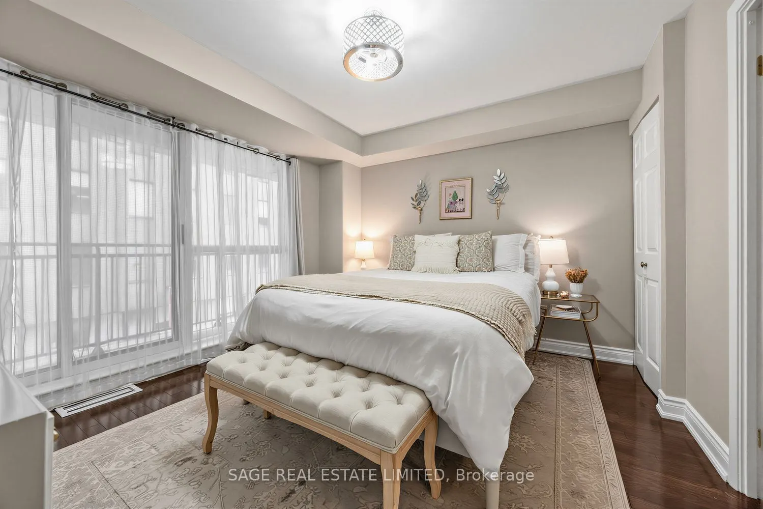 80 Cumberland Street #303