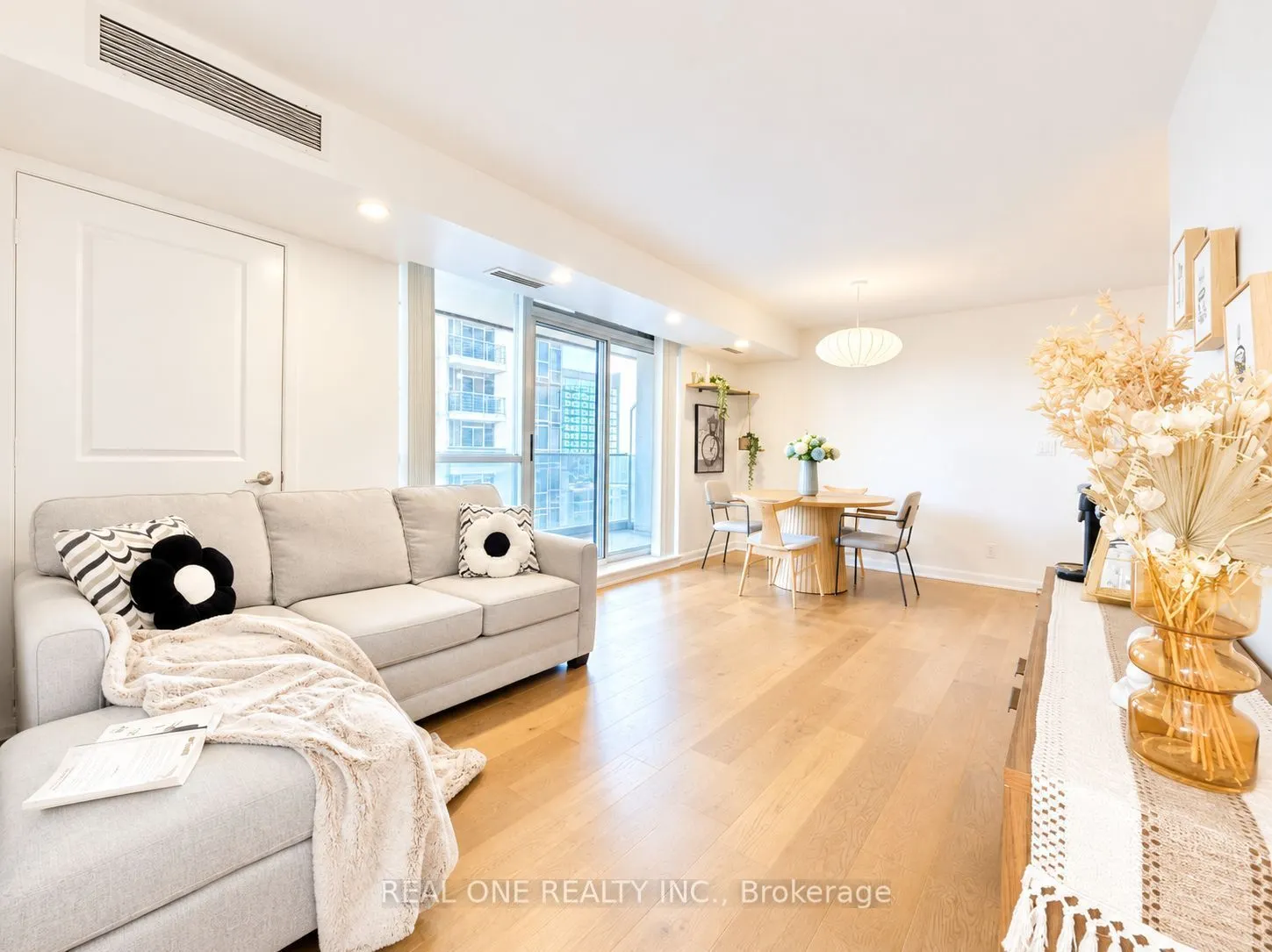 5793 Yonge Street #1905