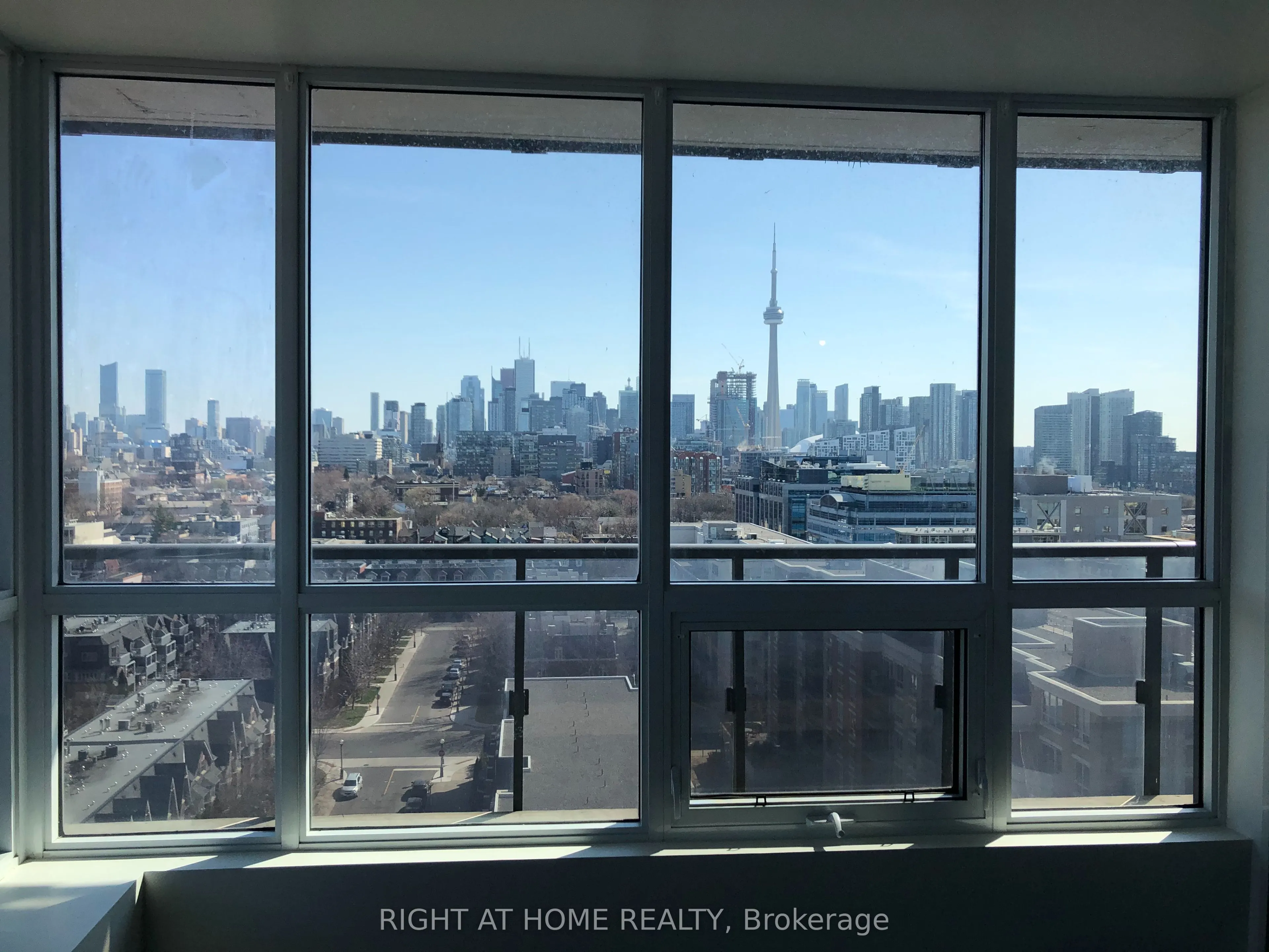 1030 King Street W #1204