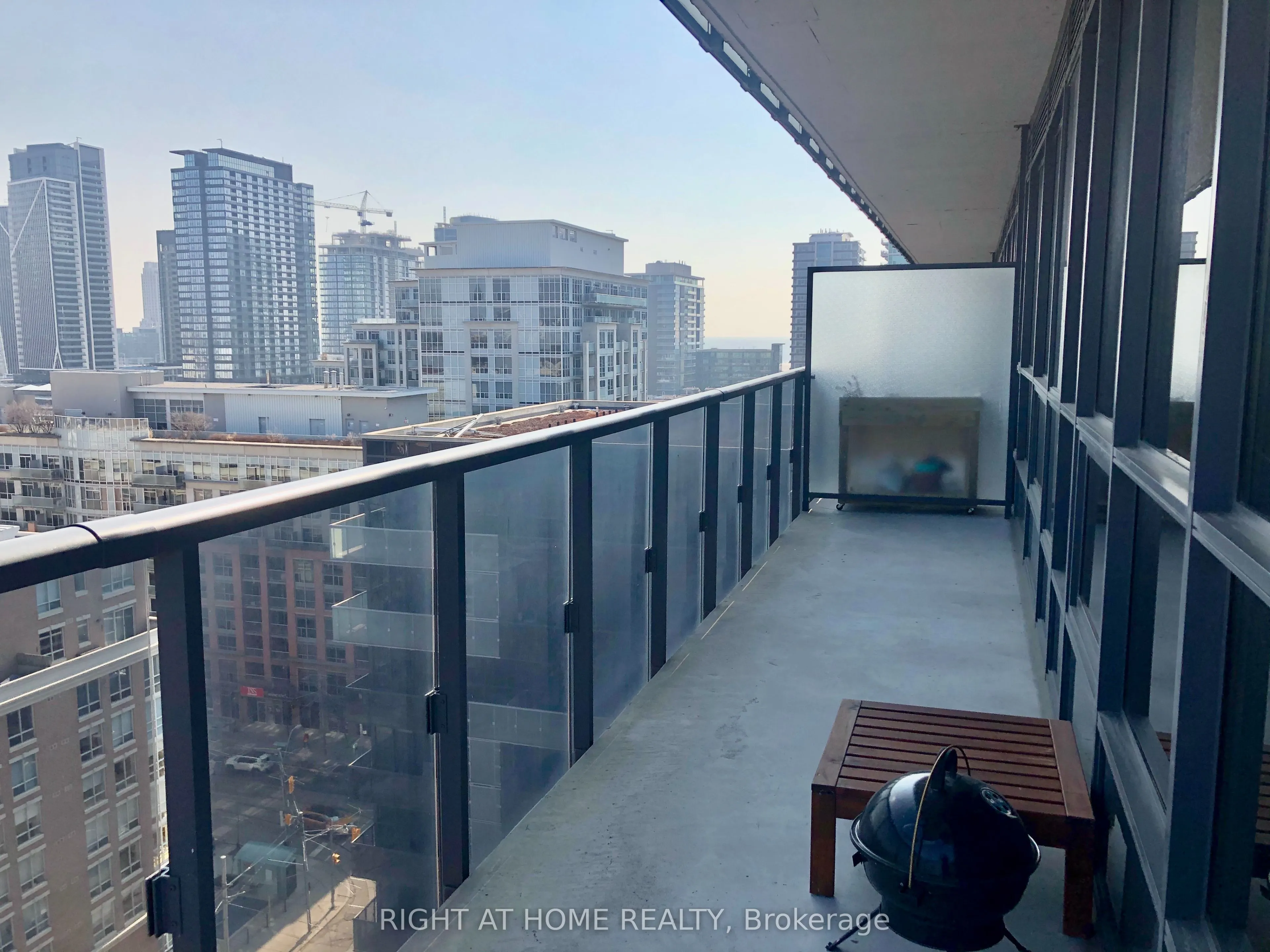 1030 King Street W #1204
