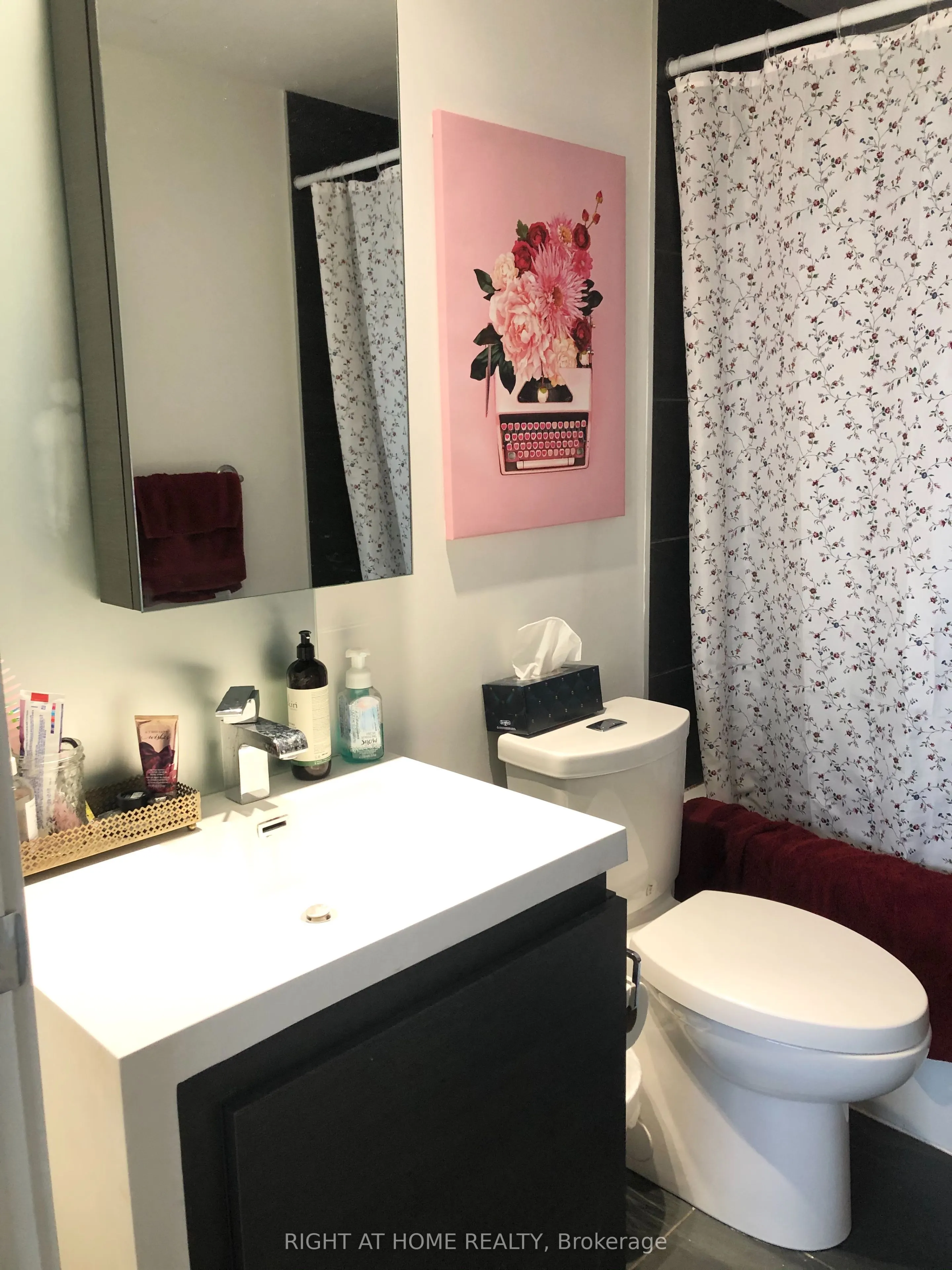 1030 King Street W #1204
