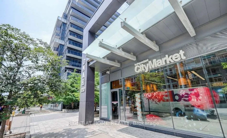 1030 King Street W #1204