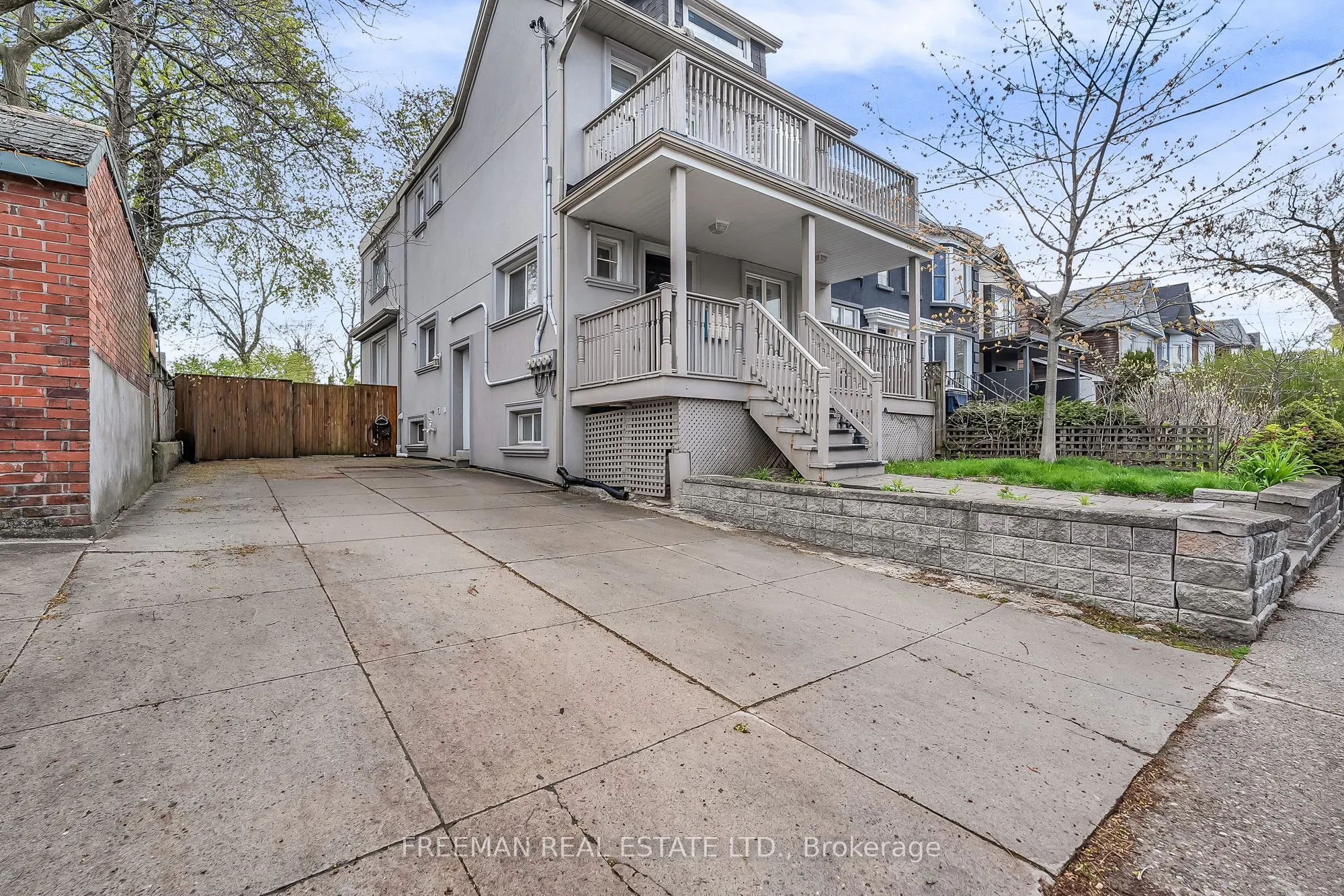 12 Arlington Avenue #Main