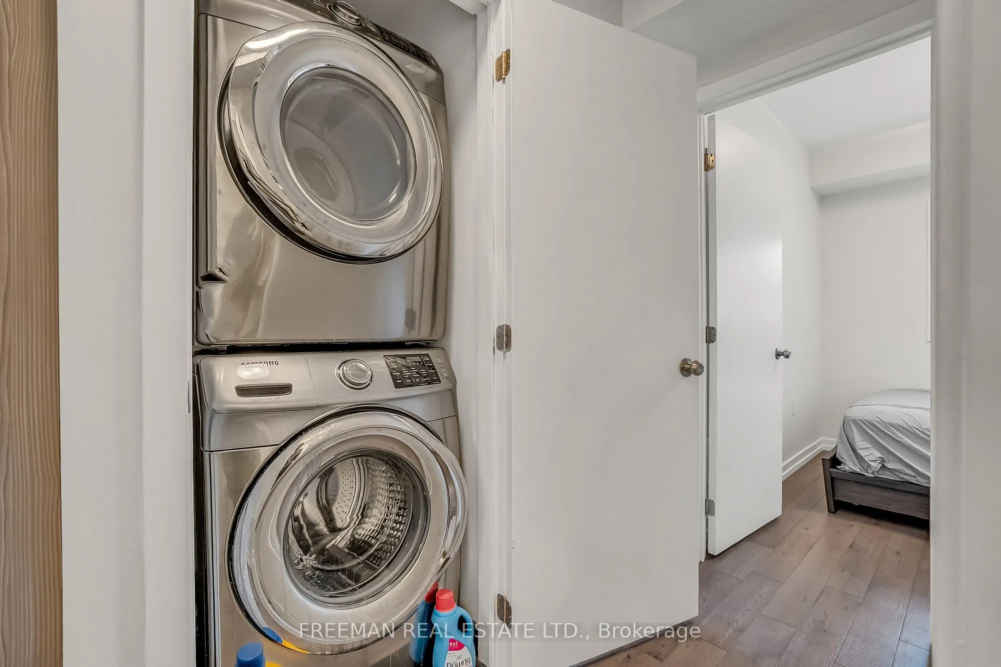 12 Arlington Avenue #Main