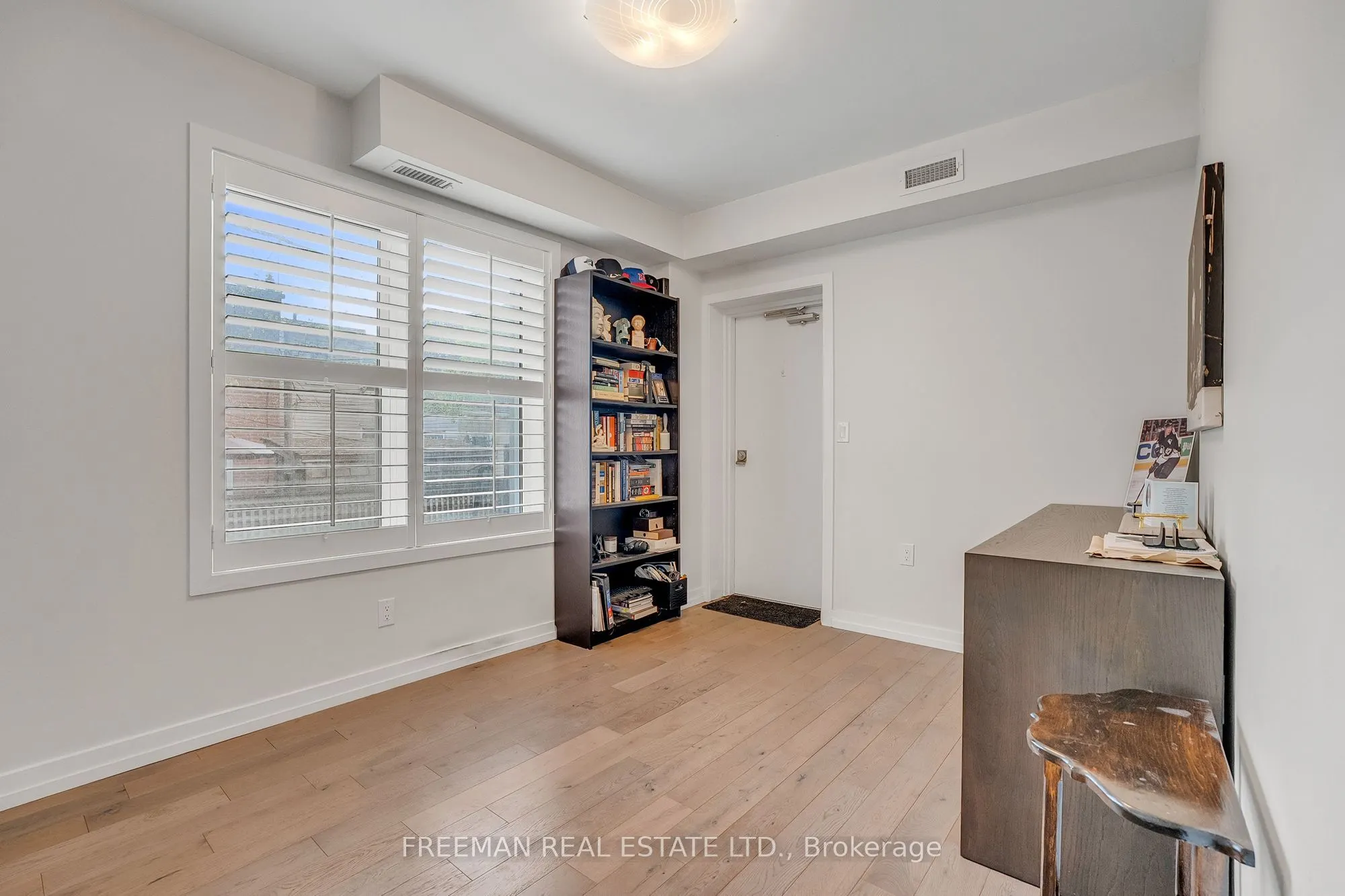 12 Arlington Avenue #Main