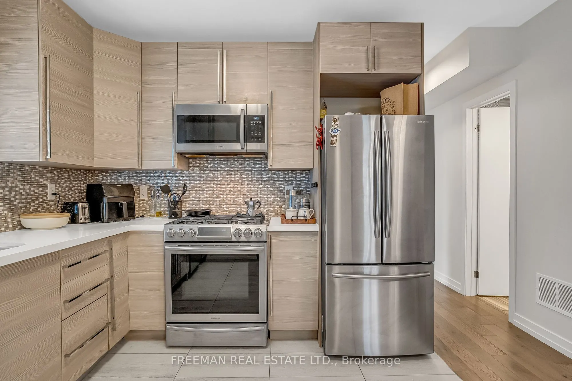 12 Arlington Avenue #Main