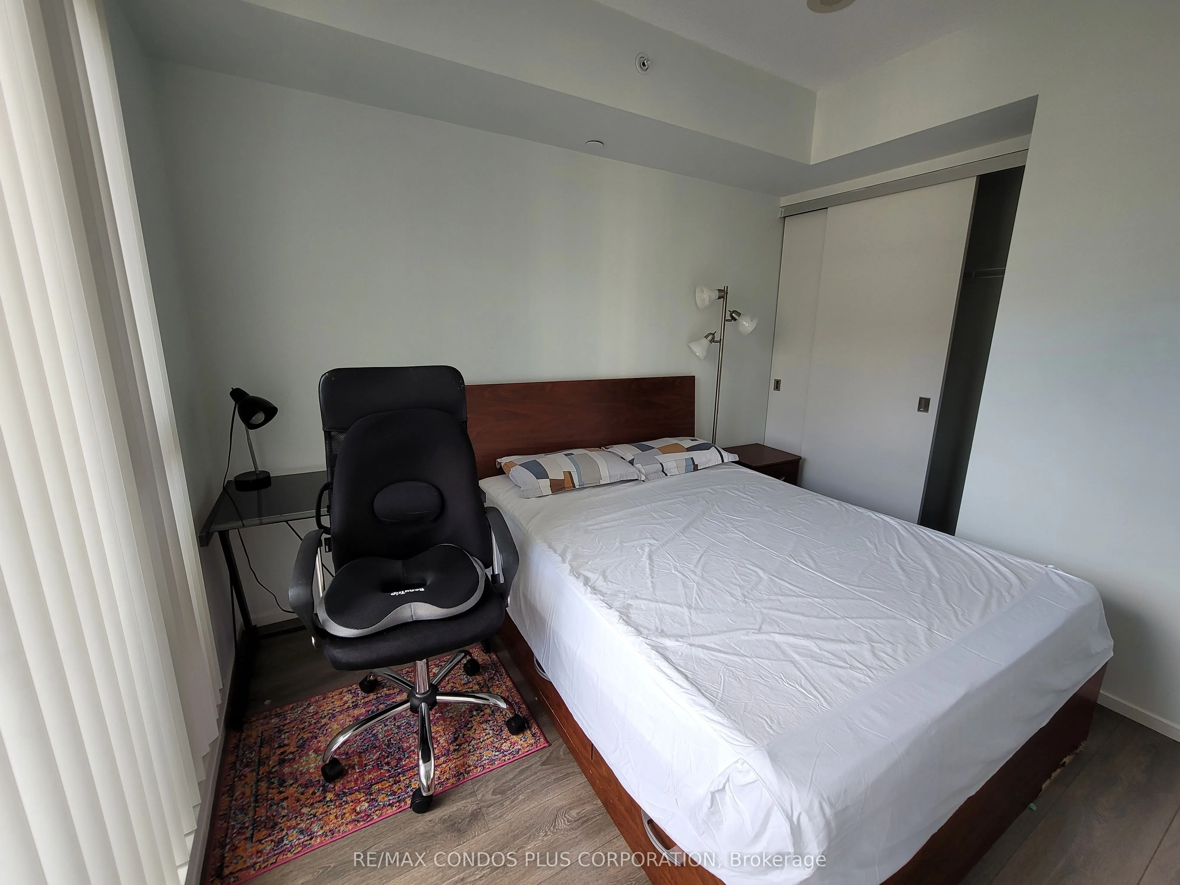 159 Dundas Street E #710