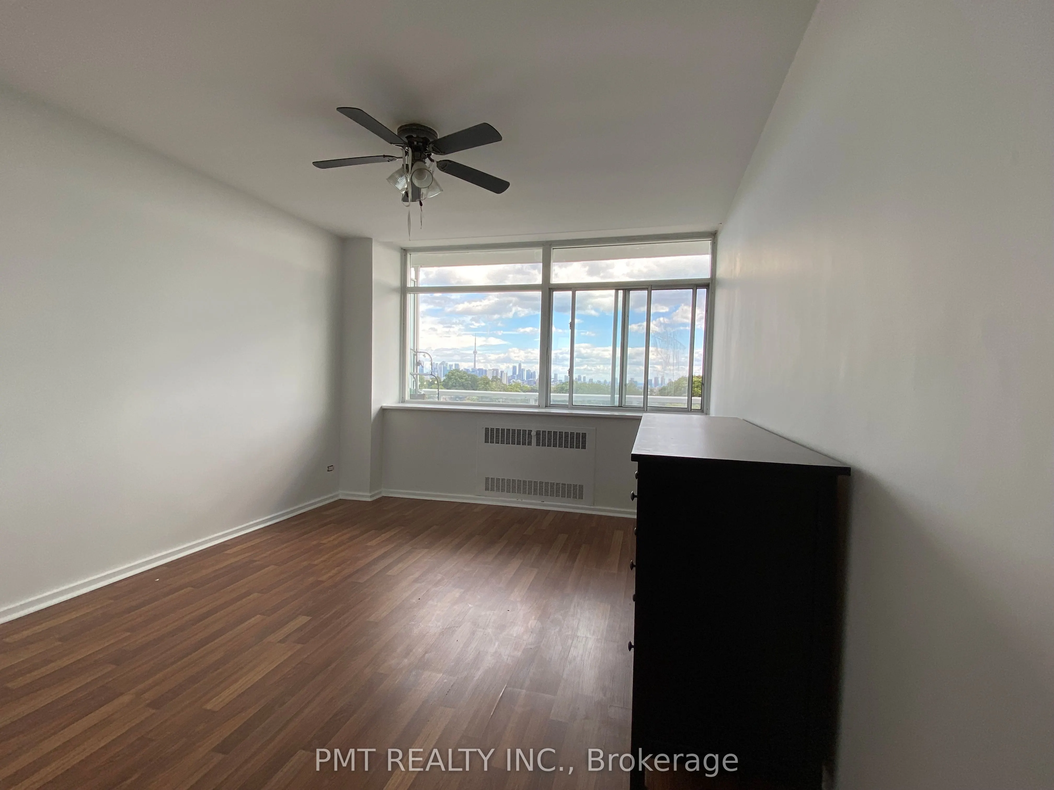 580 Christie Street #606