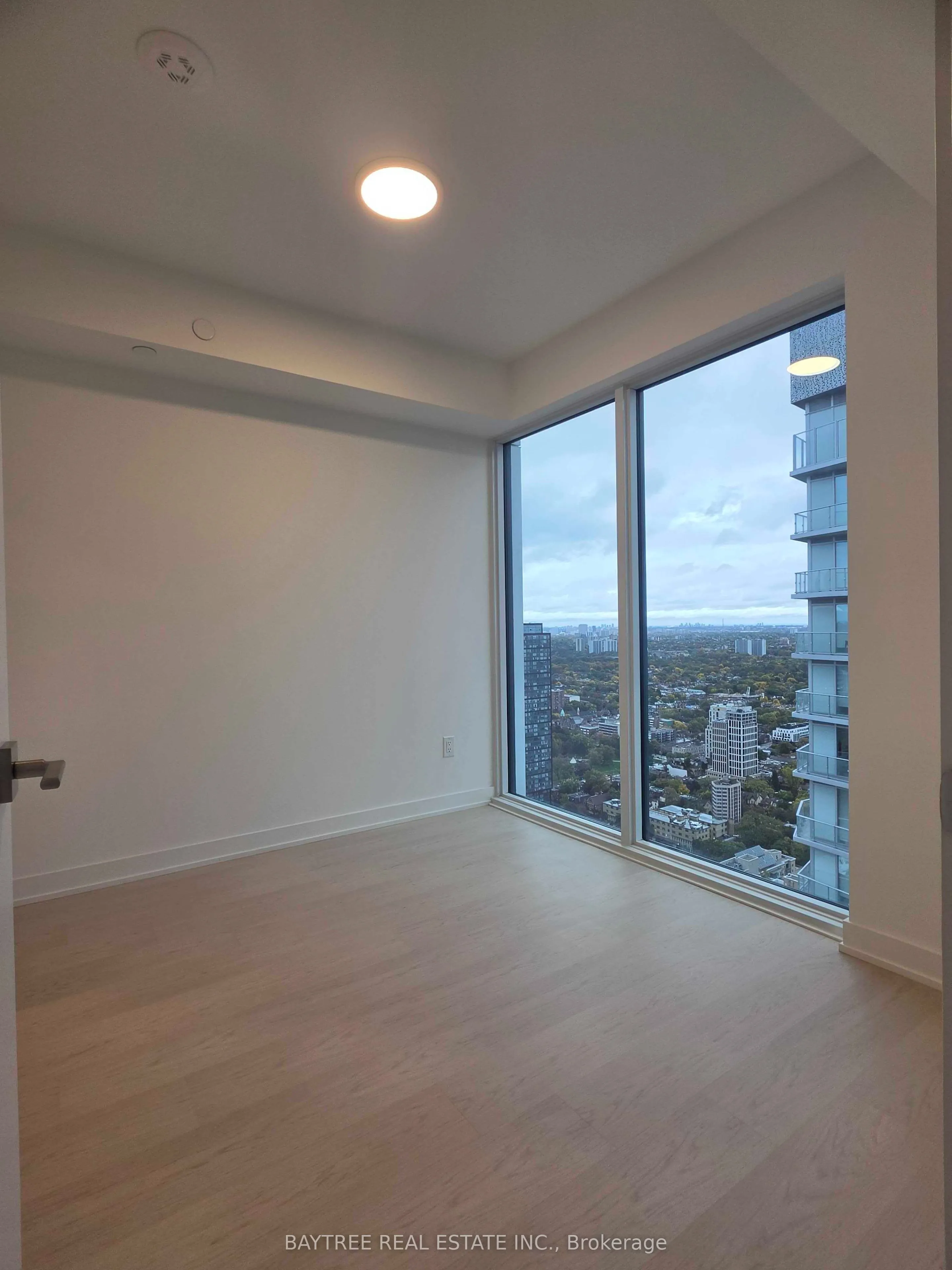 252 Church Street #5708