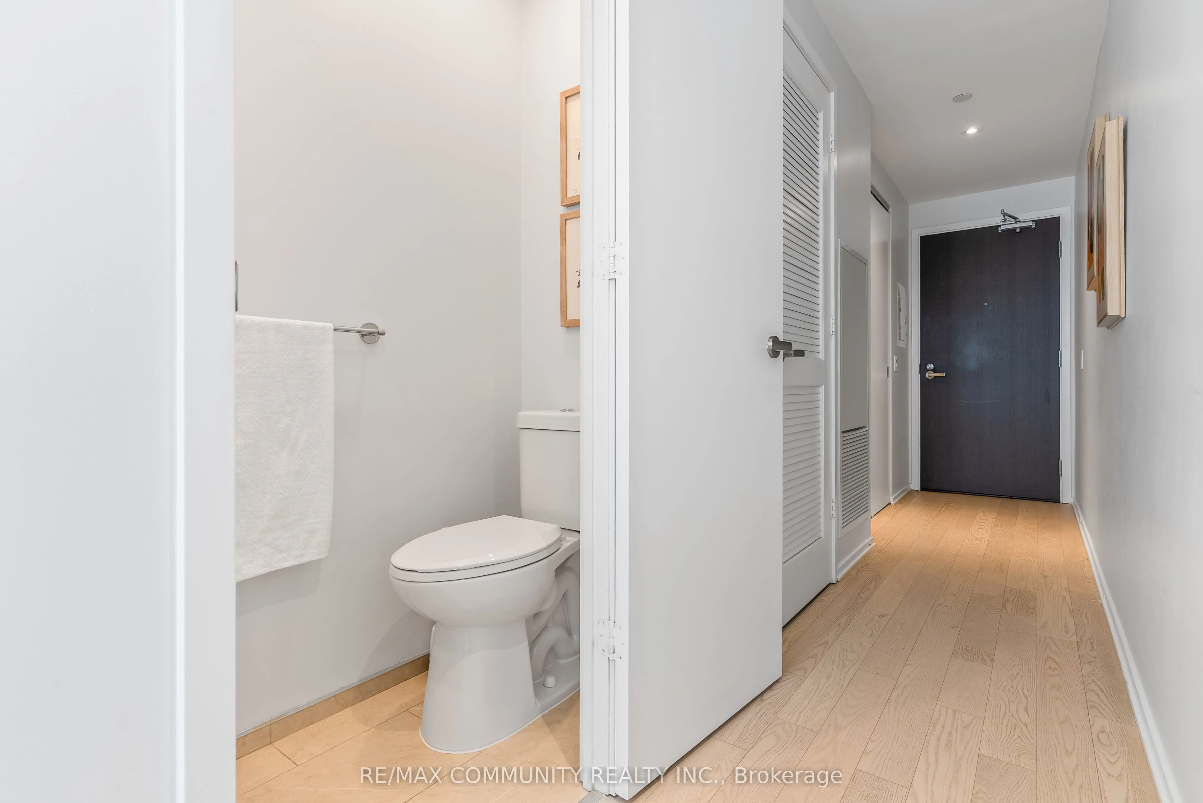 16 Bonnycastle Street #2102