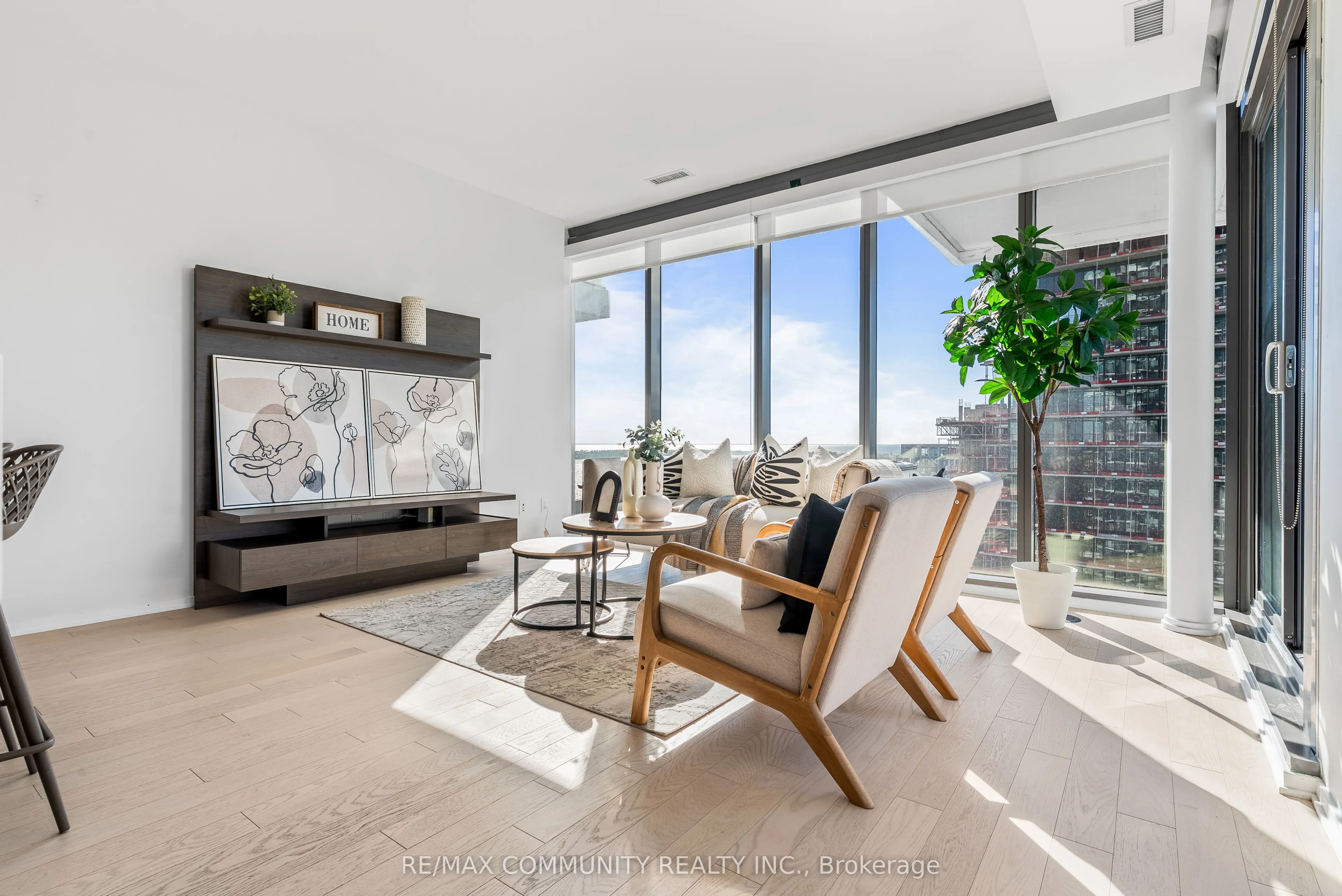 16 Bonnycastle Street #2102