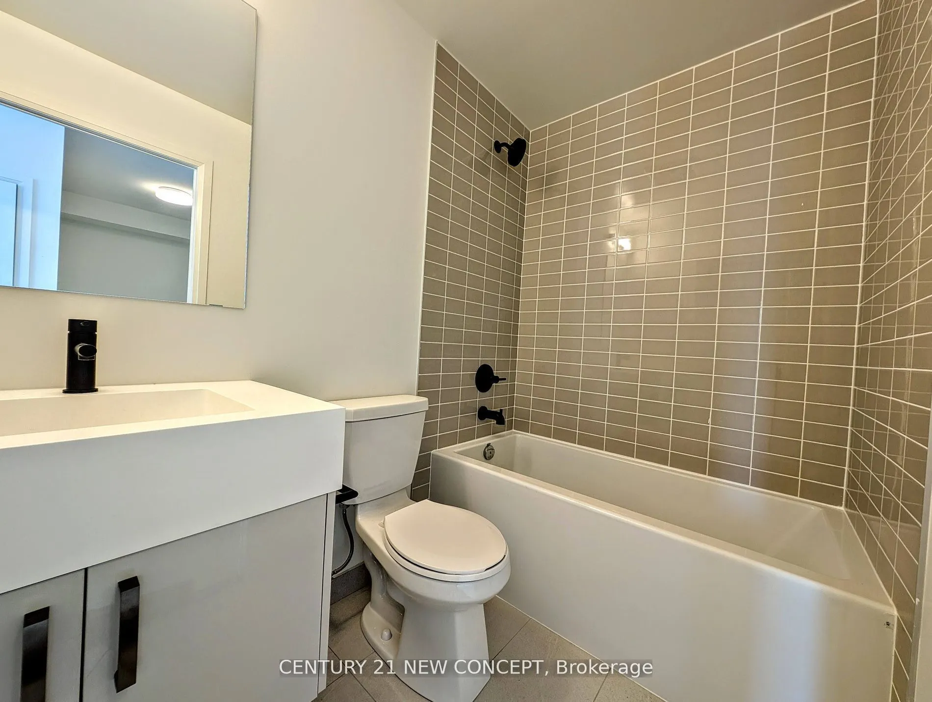 280 Dundas Street #2807