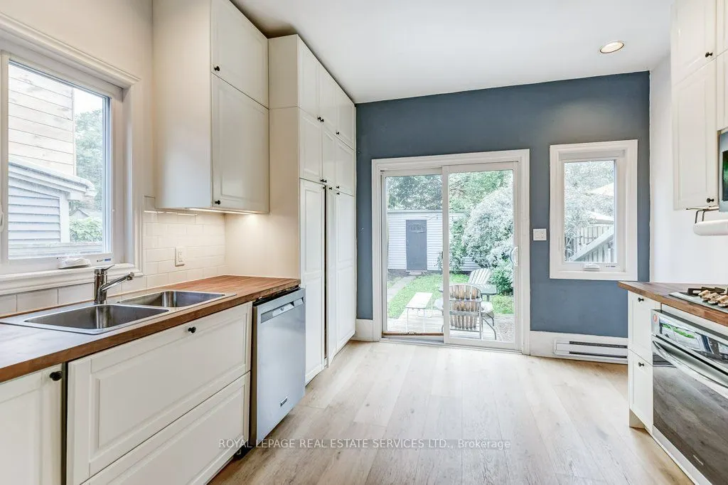 10 Fennings Street #1