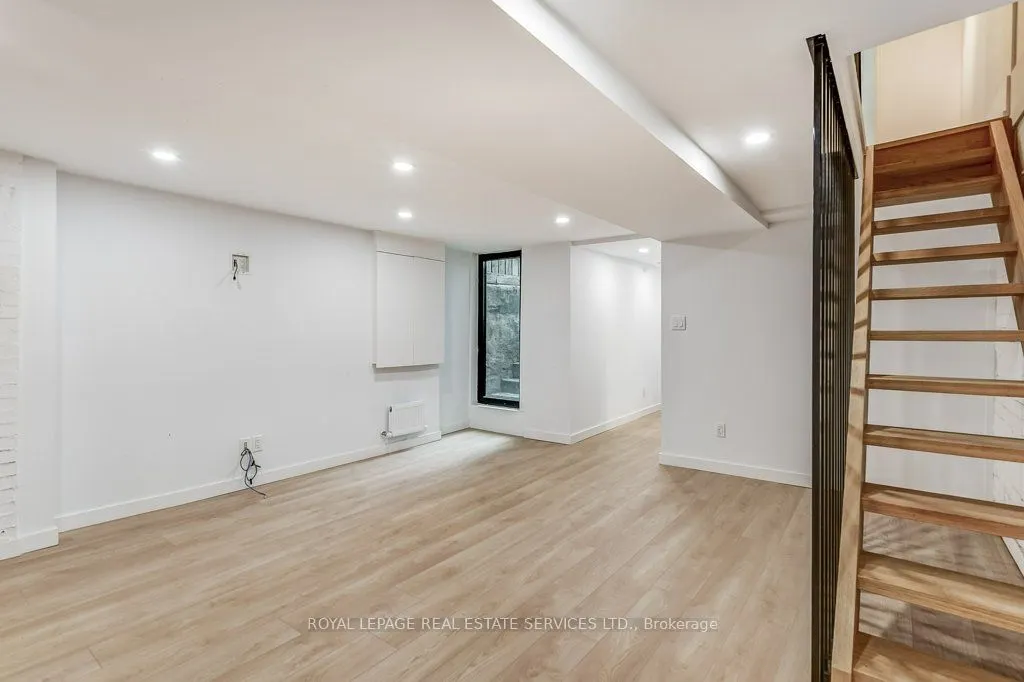 10 Fennings Street #1