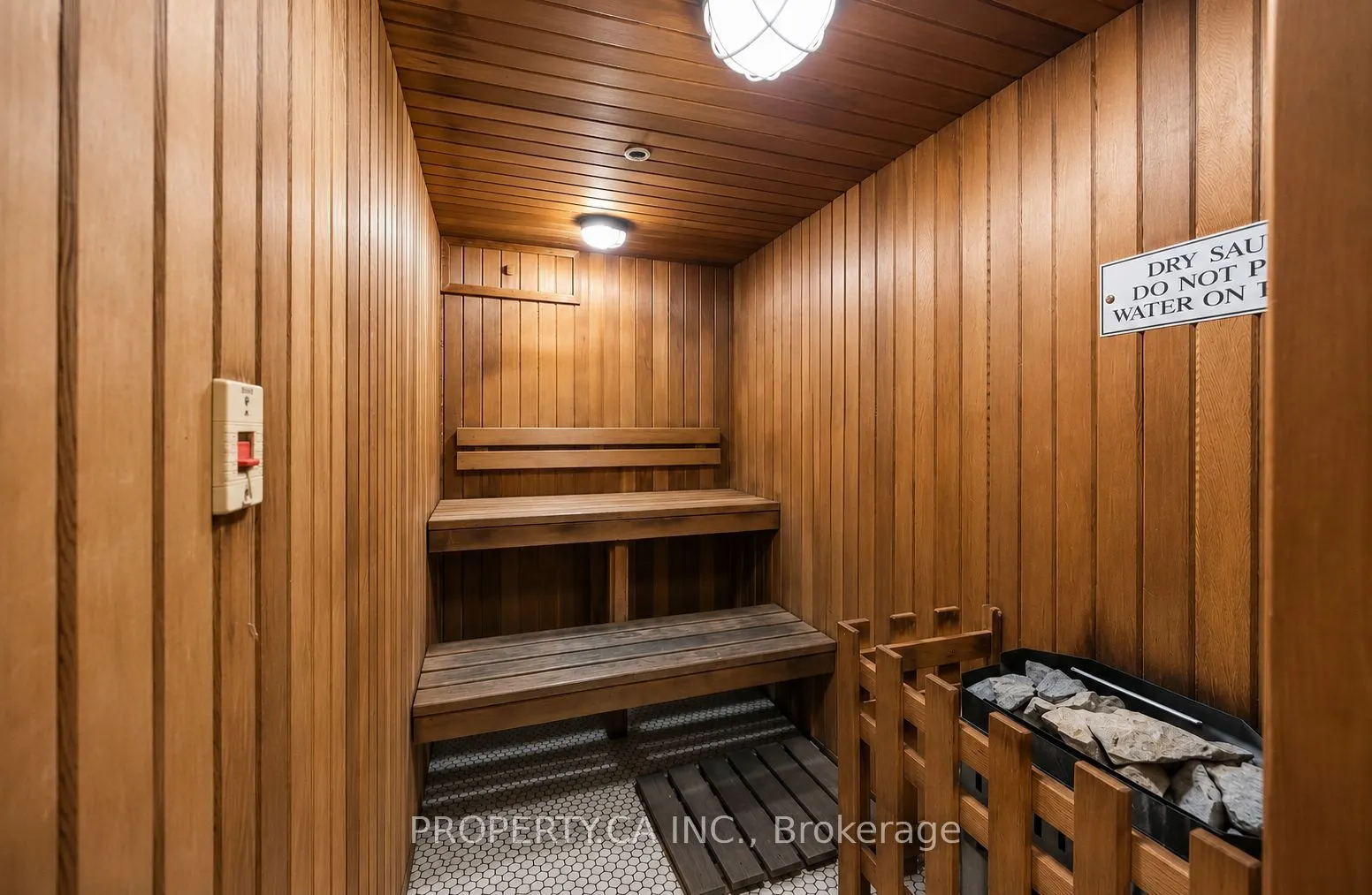 250 Wellington Street #329
