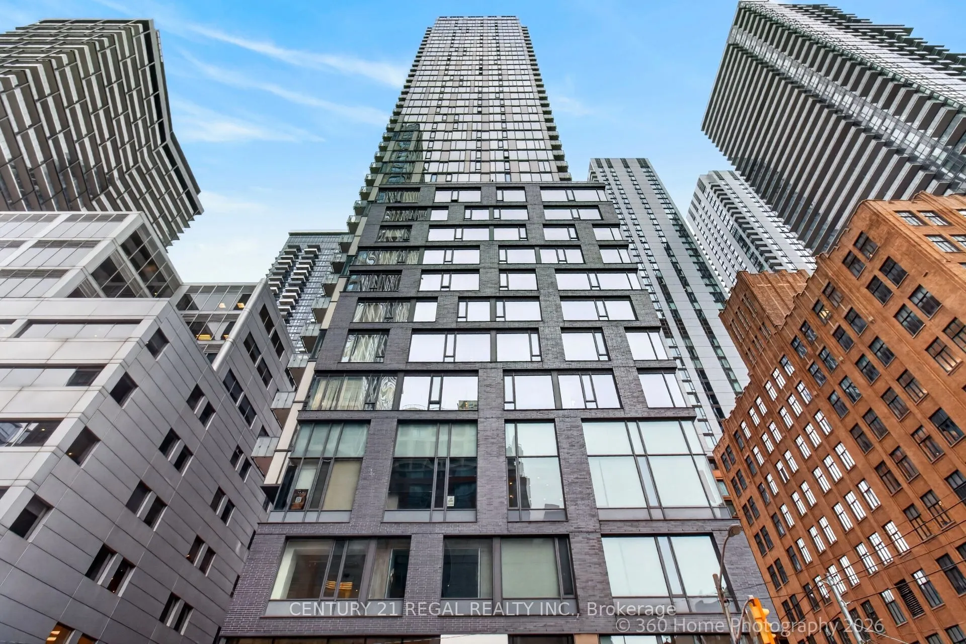 101 Peter Street #2011