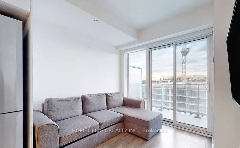 99 Broadway Avenue #3112