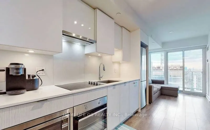 99 Broadway Avenue #3112