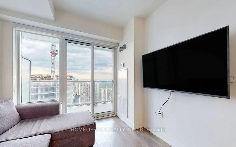 99 Broadway Avenue #3112