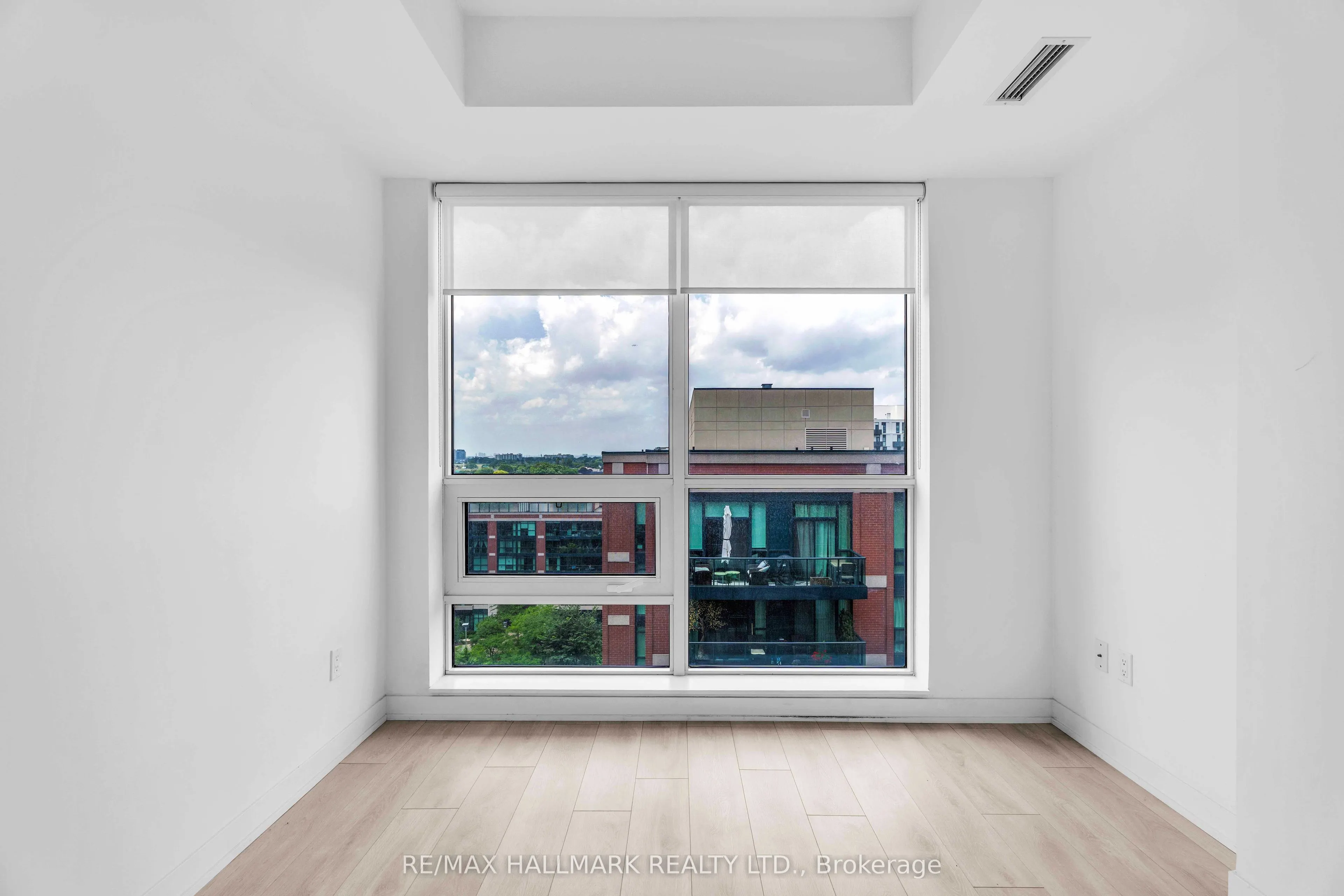 31 Tippett Road #905