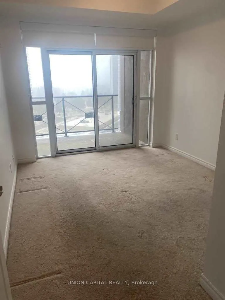 135 Wynford Drive #909