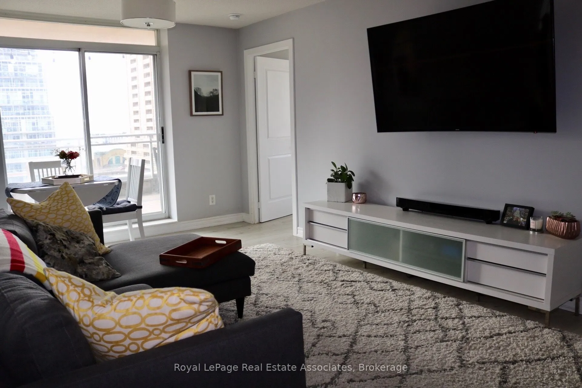 50 Lynn Williams Street #1004