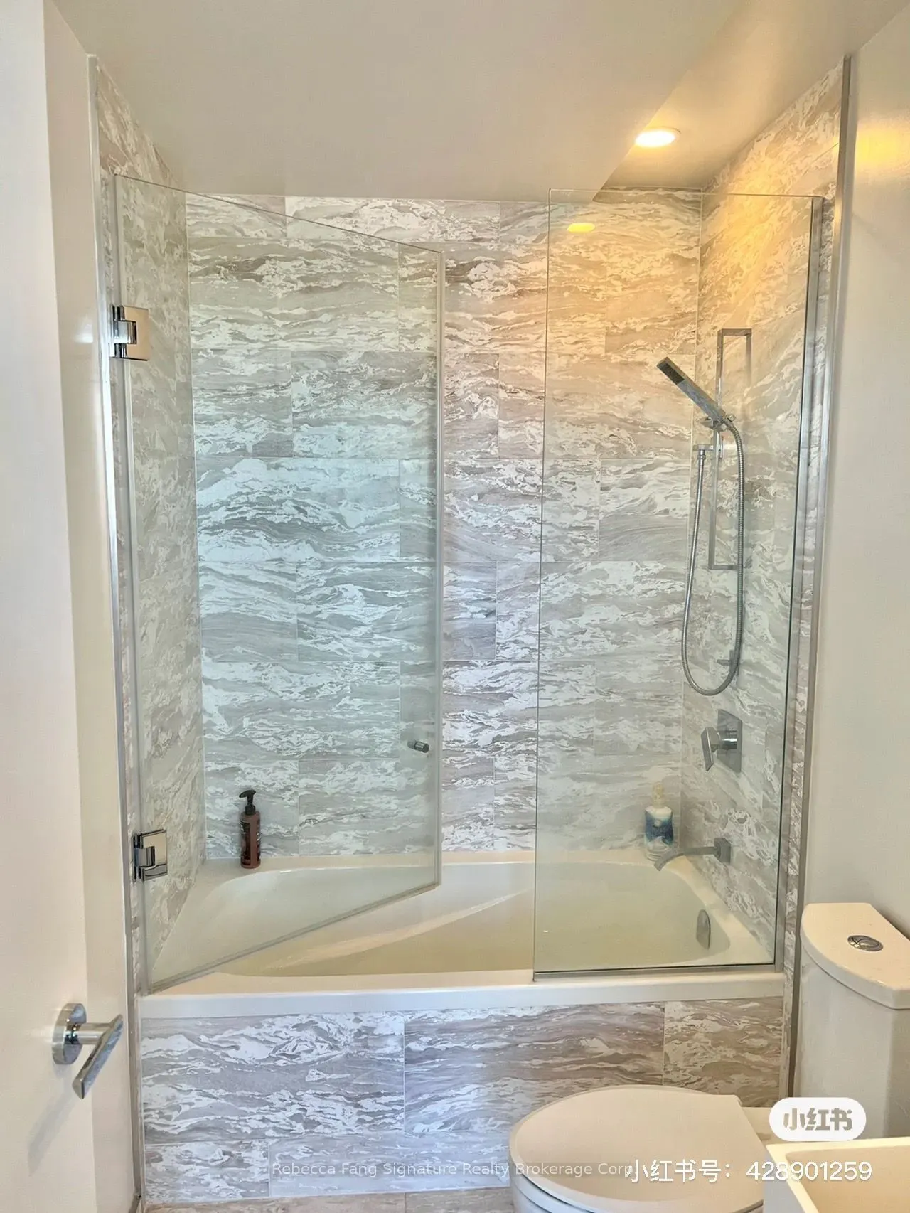 1 Bloor Street #3504