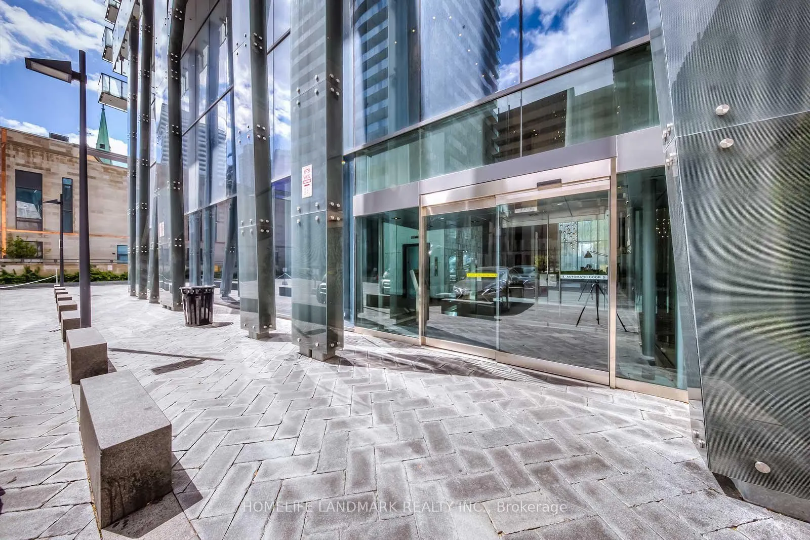 65 St Mary Street #2107