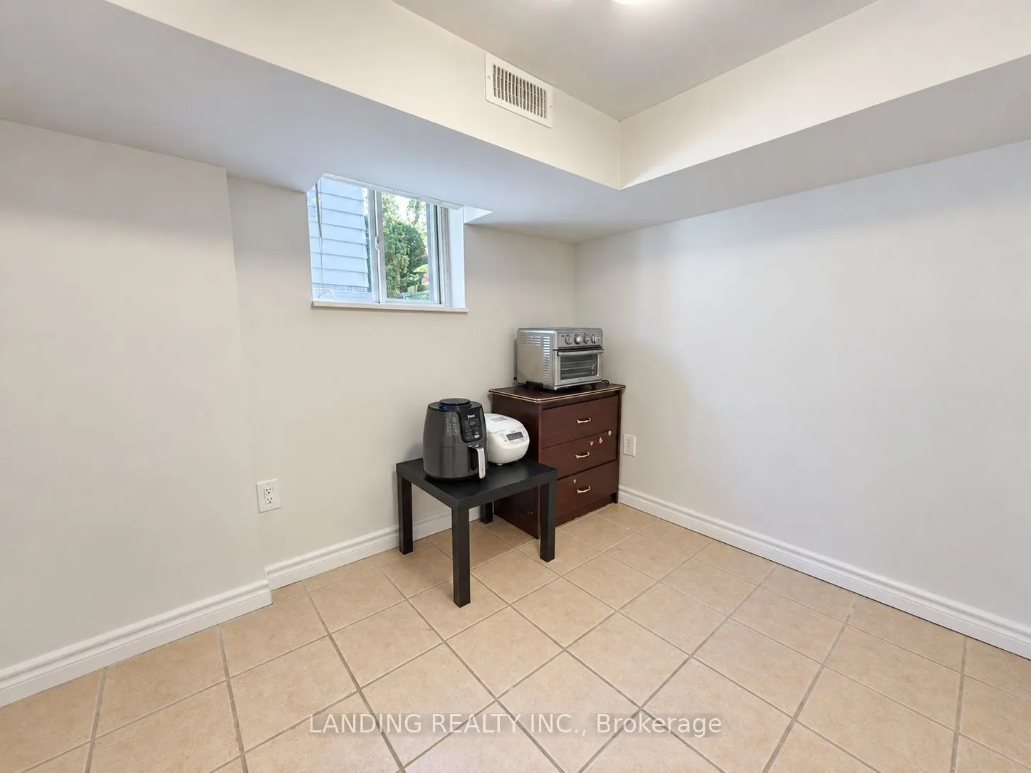 78 Glendora Avenue
